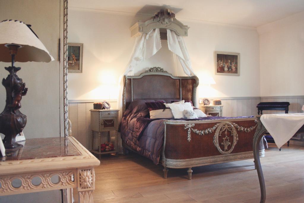 Le Bonheur A La Campagne Bed & Breakfast Lesmont Exterior photo