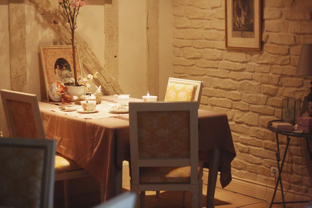 Le Bonheur A La Campagne Bed & Breakfast Lesmont Exterior photo