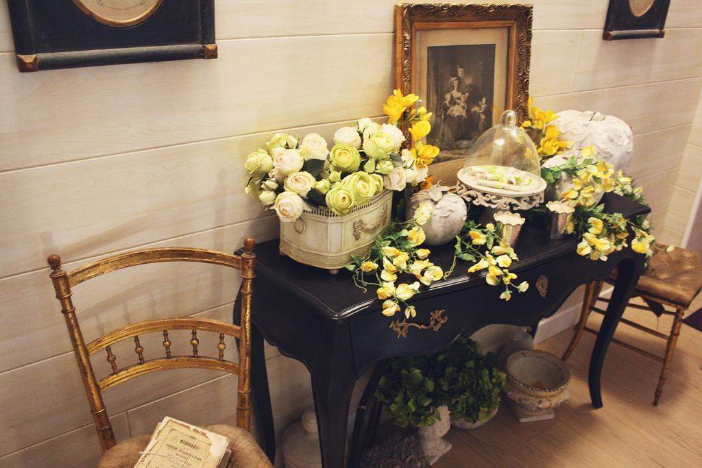 Le Bonheur A La Campagne Bed & Breakfast Lesmont Exterior photo