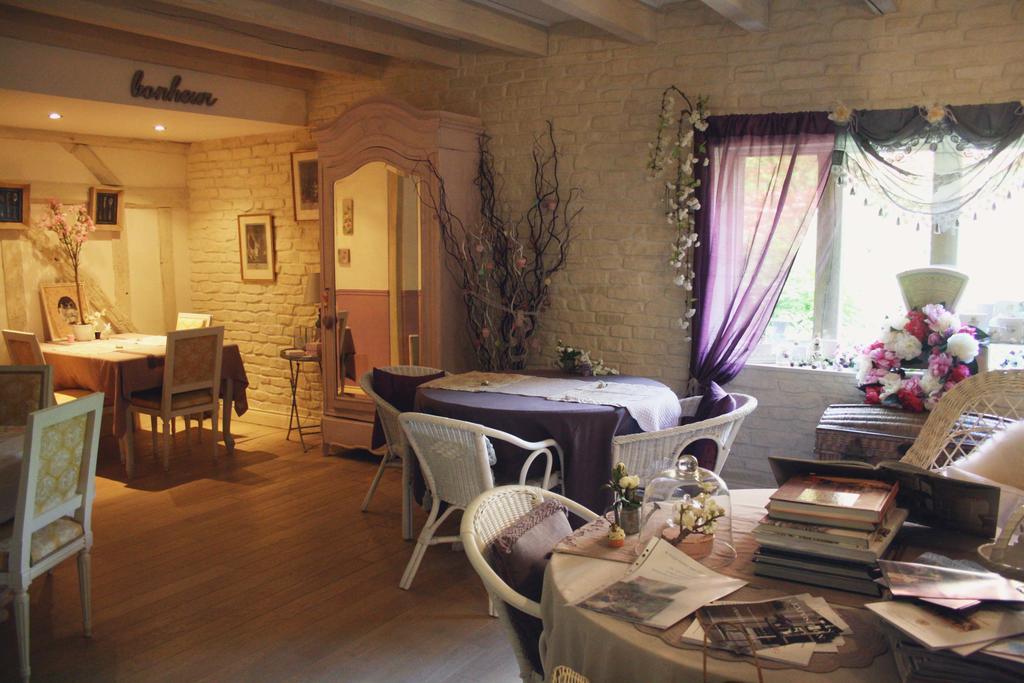 Le Bonheur A La Campagne Bed & Breakfast Lesmont Exterior photo